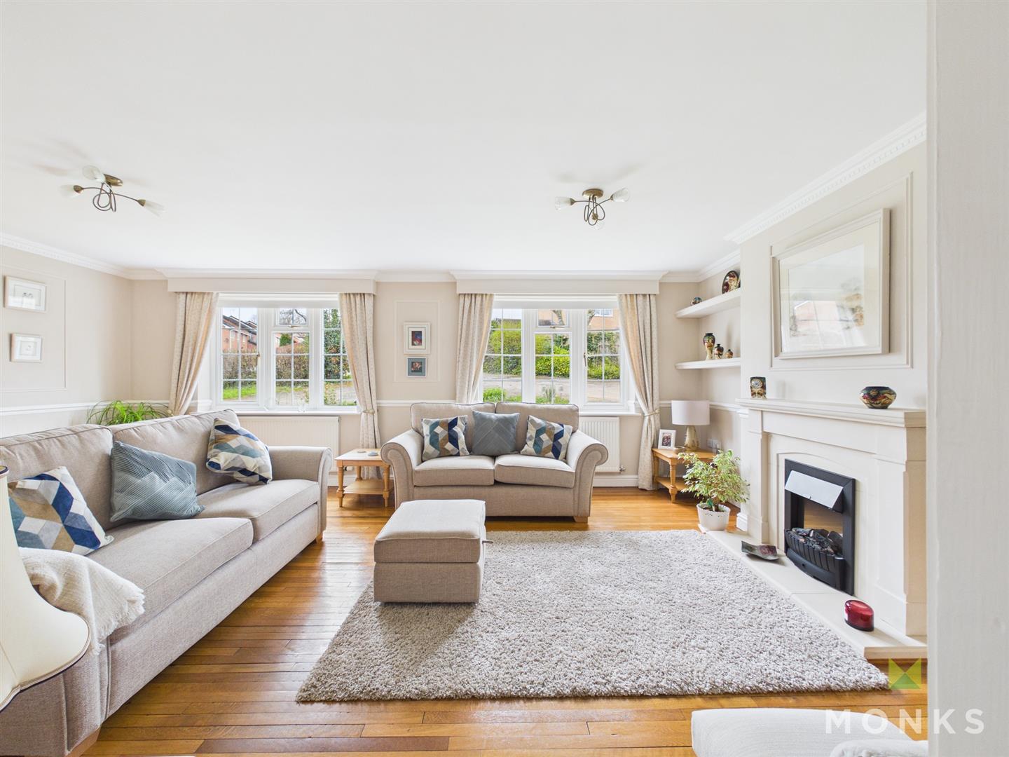 17 Glentworth Close, Oswestry, SY10 9PY For Sale